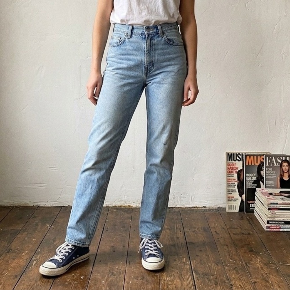 Levi's 501 Womens Jeans 25 Light Wash Straight High Rise 90s Classic Aesthetic